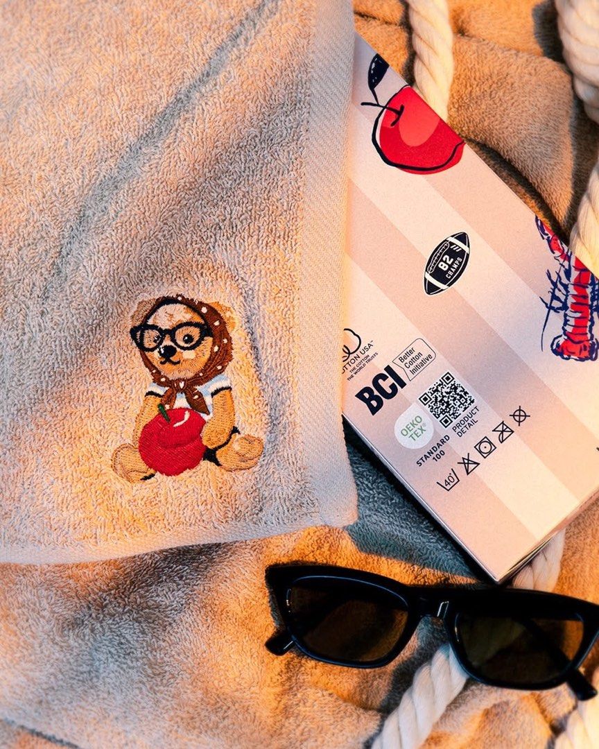 ORIGINAL BHPC TOWEL - ON HAND (Category: Towels, Napkins & Holders) located in Caloocan City. Submitted by wcbangkoks53107 (Listing ID 1447221001, Image 1). Description: Available in 5 colors Espresso Blue Navy Caramel Blue Ice Old Rose Available mid-July .