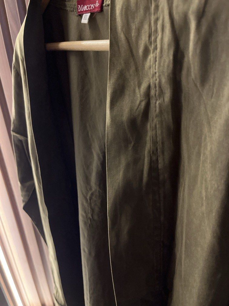 Outer (Kategori: Pakaian - Lainnya) berada di Jakarta Barat. Dikirim oleh prelovedme12345 (ID iklan 1447190648, Gambar 3). Deskripsi: Ld 80-100 .