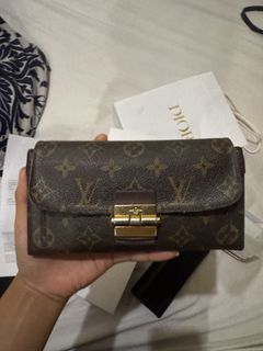 (Kategori: ) berada di . Dikirim oleh iloveyouuu3000 (ID iklan 1447113746, Gambar 1). Deskripsi: .