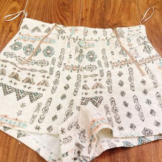 (Category: ) located in . Submitted by june83 (Listing ID 1447113383, Image 1). Description: .