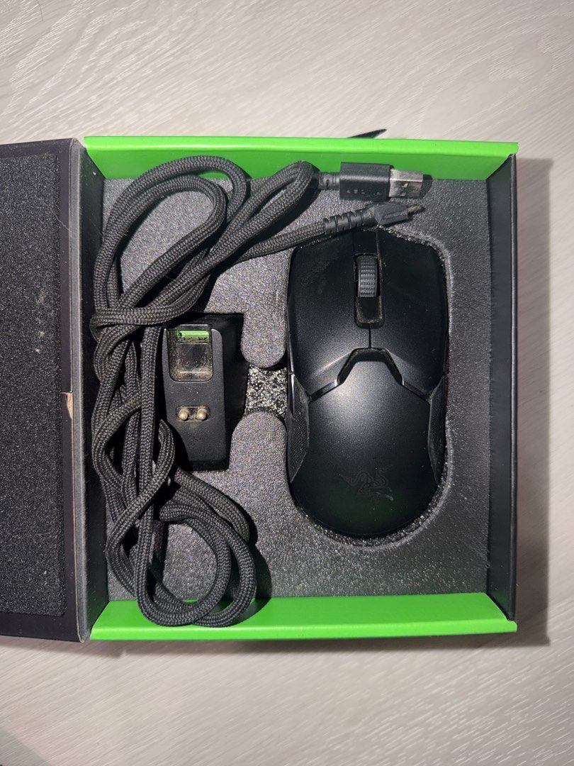 Razer Viper Ultimate Wireless Gaming Mouse with Charging Dock498506416993740800