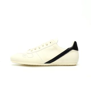 (Category: ) located in . Submitted by sneakers-shop (Listing ID 1447281299, Image 1). Description: .