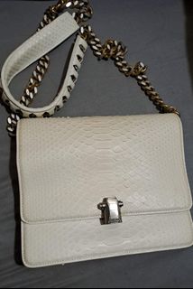 （分類：）位於 。 由 lowbudgetshopping2026 提交（商品編號 1447133380，圖片 1）。簡介： 。