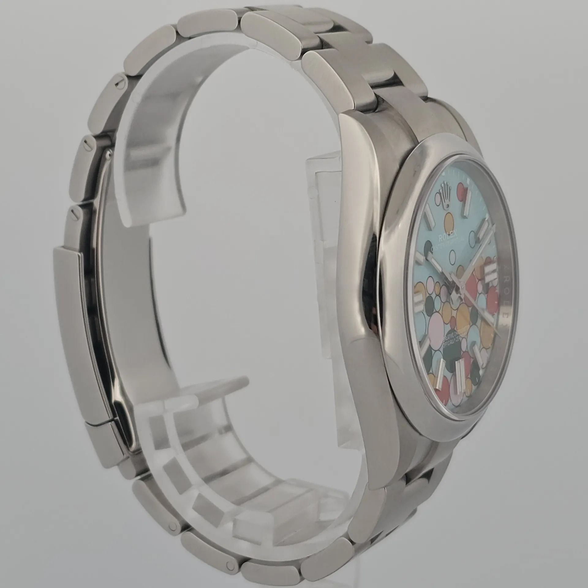 Rolex Oyster Perpetual Celebration Dial 124300-0008 (Category: Watches) located in Singapore. Submitted by watchbanka.deer (Listing ID 1447169762, Image 3). Description: M260542URLX23 Watch Condition Mint Condition, nearly brand new Warranty Card Year 2023 Diameter 41mm Movement Automatic Case Material Steel Dial Color Multicolor Accessories Comes with original box and papers No Exchange Thank You Want to see more watches we have please follow us