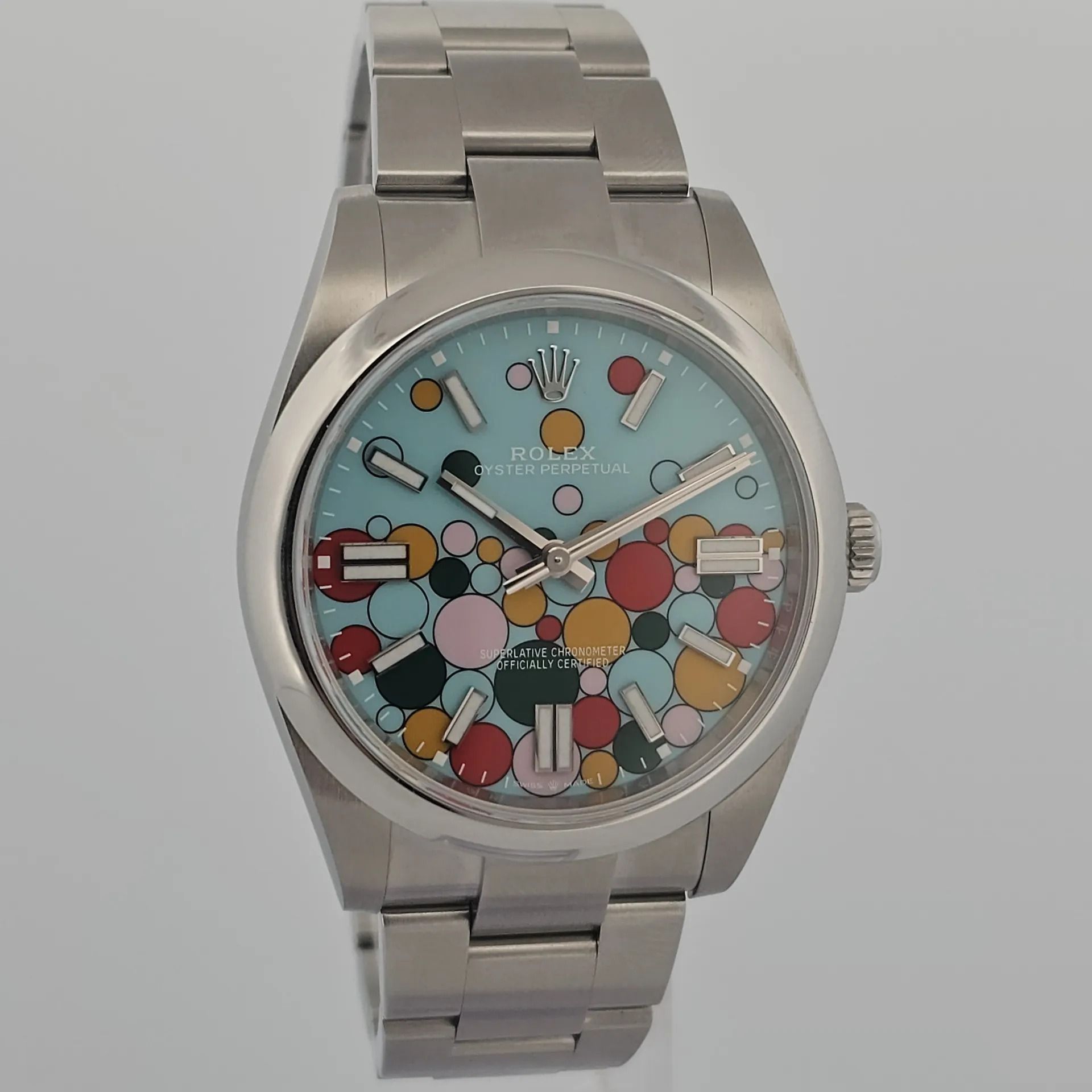 Rolex Oyster Perpetual Celebration Dial 124300-0008 (Category: Watches) located in Singapore. Submitted by watchbanka.deer (Listing ID 1447169762, Image 1). Description: M260542URLX23 Watch Condition Mint Condition, nearly brand new Warranty Card Year 2023 Diameter 41mm Movement Automatic Case Material Steel Dial Color Multicolor Accessories Comes with original box and papers No Exchange Thank You Want to see more watches we have please follow us