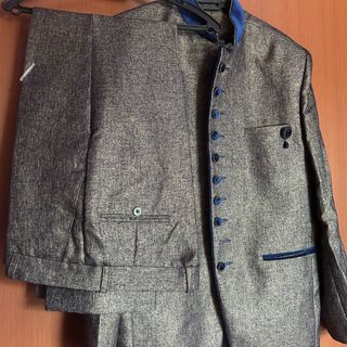 (Category: ) located in . Submitted by nisha.wears (Listing ID 1447215774, Image 1). Description: .