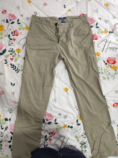 (Category: ) located in . Submitted by straight_from_wardrobe (Listing ID 1447277023, Image 1). Description: .