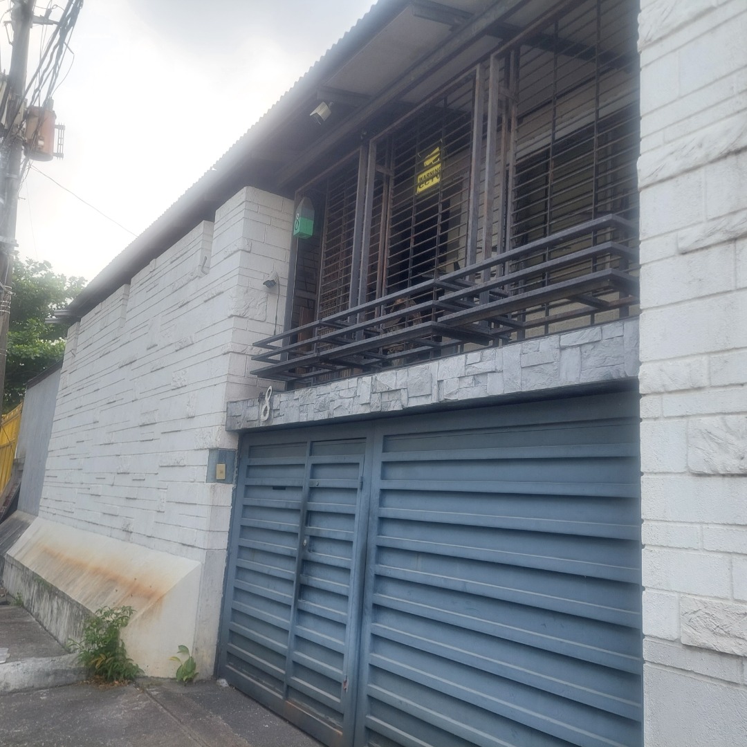 (Category: ) located in . Submitted by sgp1964 (Listing ID 1447172046, Image 1). Description: .