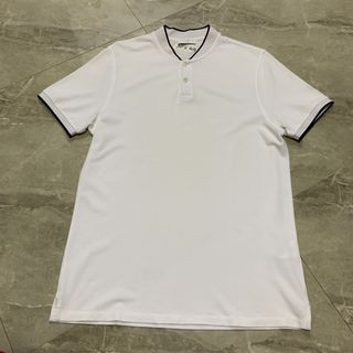 (Category: ) located in . Submitted by _thrift.clothes._ (Listing ID 1447203578, Image 1). Description: .
