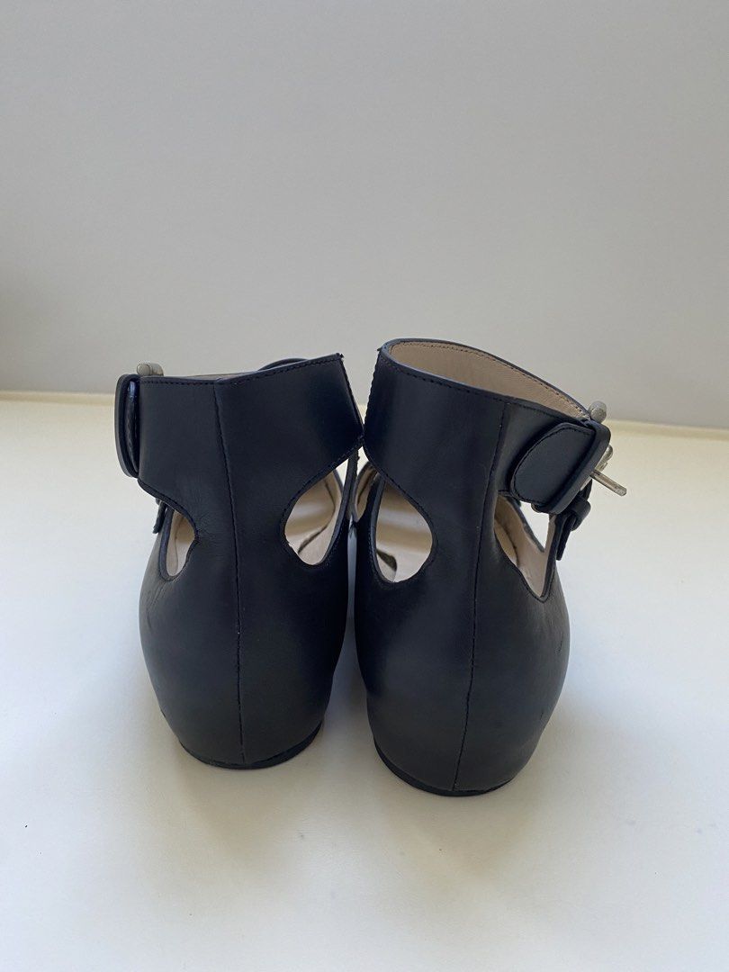See by Chloe (Category: Flats & Sandals) located in Manila. Submitted by dashlux (Listing ID 1447189467, Image 3). Description: .