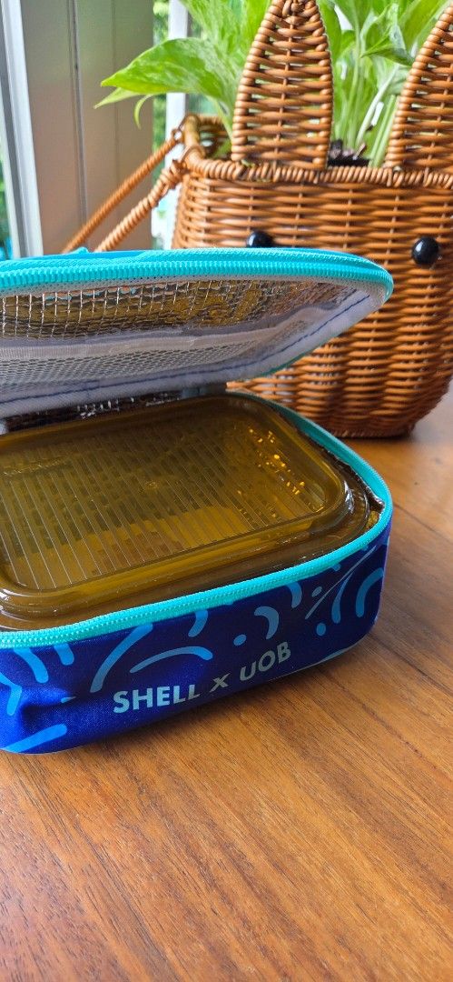 Shell x UOB LocknLock Glass Container with Pouch498047560513628164
