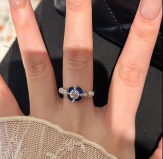 (Category: ) located in . Submitted by shopping_collection (Listing ID 1447141366, Image 1). Description: .