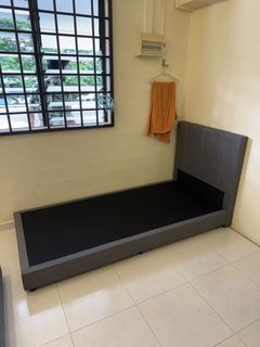 (Category: ) located in . Submitted by panda_furnitur3 (Listing ID 1447127861, Image 1). Description: .