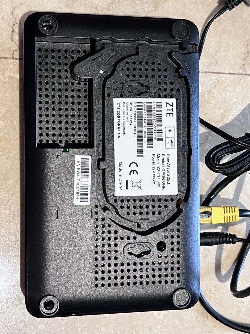 Singtel Optical Network Router & WiFi 6 Mesh Extender Set498098324878151684