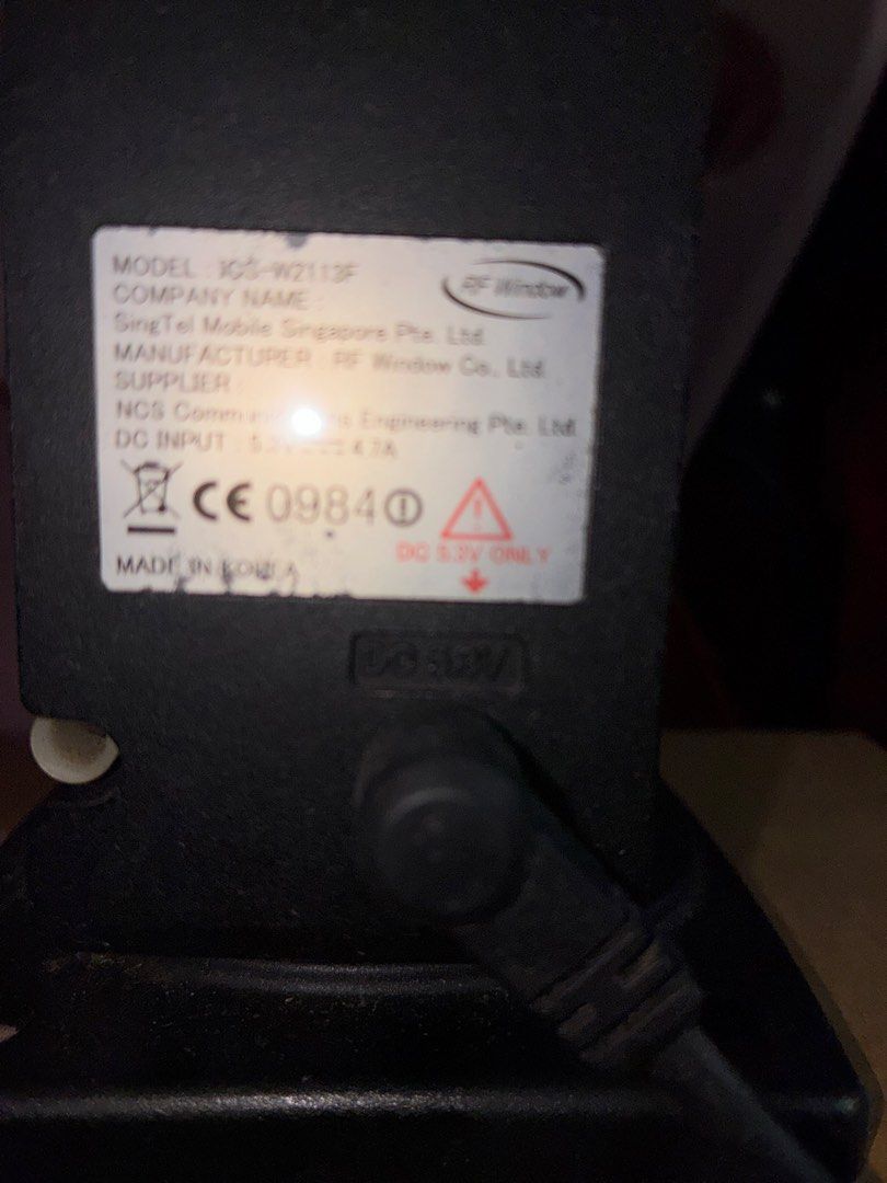 Singtel WiFi Device Model IGS-W2112F497977797389864961
