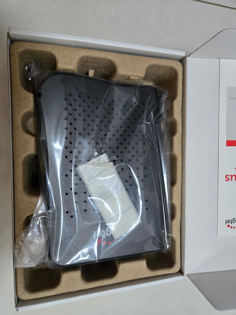Singtel Wifi Gigabit Router AC PLUS498232907289733121