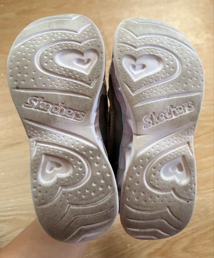 Skechers hicut shoes (Category: Babies & Kids Fashion) located in Koronadal. Submitted by bulilitph_ (Listing ID 1447136929, Image 3). Description: Ukaysource Eur 28.5 inaole 18cm Est 4-5y.o Us 12.
