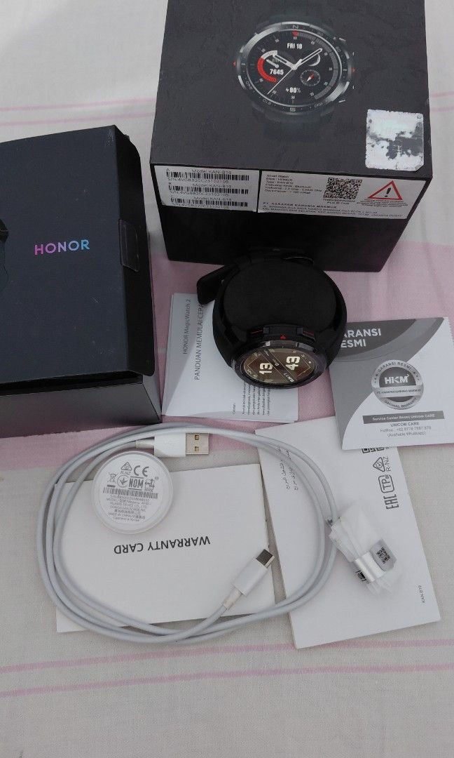 Smartwatch Huawei Honor -GS Pro Resistant,MIL-STD 810G, Fitu Olahraga 100mode, VO2 Max, dll, Kondisi Normal Jamin Mulus Jarang Pakai (Kategori: Jam & Perhiasan Antik) berada di Palembang. Dikirim oleh acn15m8 (ID iklan 1447208910, Gambar 3). Deskripsi: Smartwatch Honor GS Pro 2A1 • Fullset • Kondisi Normal No Minus • baterry normal • Gps Compass, dll "95% baru minim gores" Sering disimpan / Jarang pakai Harga Nego, Cek brg dulu Spesifikasi singka