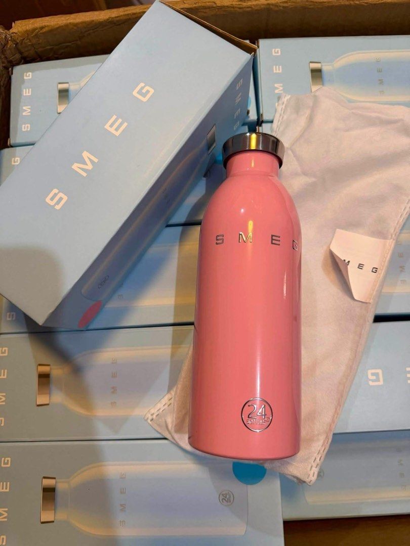 SMEG Insulated Bottle (Category: Water Bottles & Tumblers) located in Pasig City. Submitted by whimsy.finds (Listing ID 1447123459, Image 3). Description: 500ml For hot&cold With box Payment first basis via Gcash / Maribank / Maya Ship via Lalamove / JNT *no rush shipping *open for bulk order with discount .