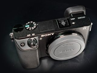 （分類：）位於 。 由 camera_boy 提交（商品編號 1447117662，圖片 1）。簡介： 。