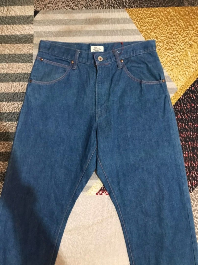 Spell bound (Category: Jeans) located in Sandakan. Submitted by mrbirubojan (Listing ID 1447262245, Image 2). Description: Spell Bound Saiz di tag 28 Manual ukur 30 Panjang 41.5 kondisi 9/10 Rm130 dfod 0178329952.