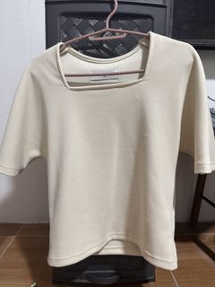 (Category: ) located in . Submitted by tariascloset (Listing ID 1447135157, Image 1). Description: .