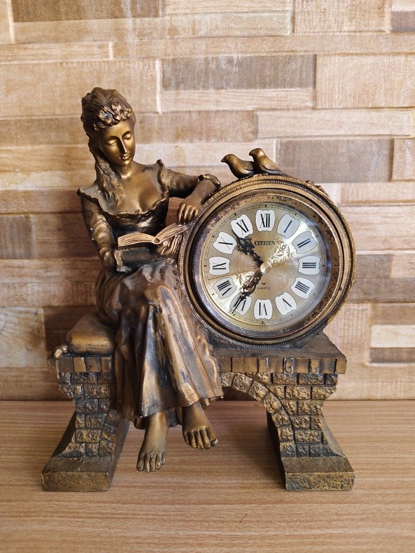 Table clock (Category: Clocks) located in Davao. Submitted by dvo_jpnstuff (Listing ID 1447161129, Image 1). Description: Japan Quality.