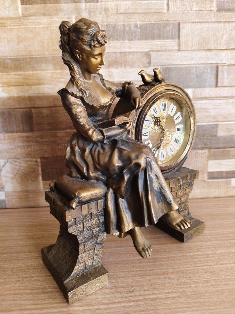 Table clock (Category: Clocks) located in Davao. Submitted by dvo_jpnstuff (Listing ID 1447161129, Image 2). Description: Japan Quality.