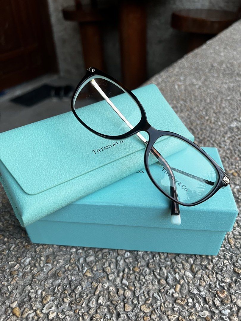 Tiffany and Co eyeglasses (Category: Luxury Accessories) located in Bauang. Submitted by rjae07 (Listing ID 1447157100, Image 2). Description: brand new no issue .
