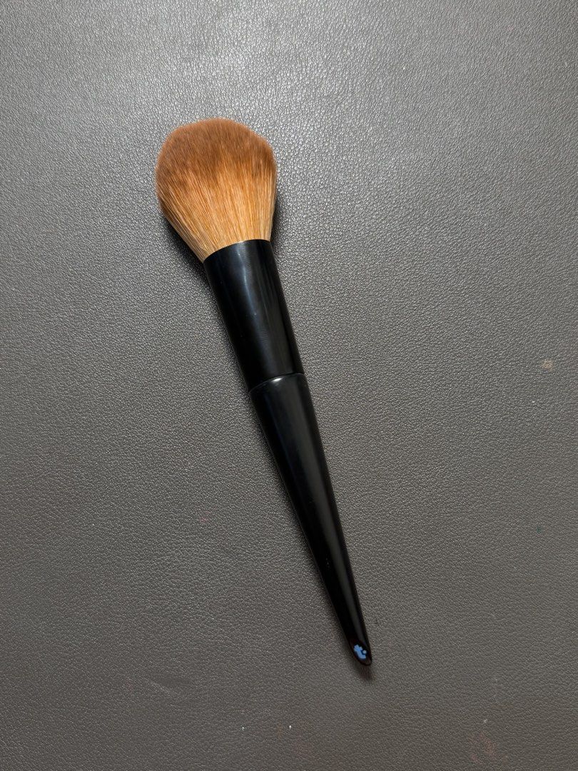 TILLO Powder Buffer Brush T04 (Category: Makeup) located in Manila. Submitted by declutterreset.ry (Listing ID 1447256704, Image 2). Description: - TILLO powder buffer brush, model T04 - Bought last month - Soft bristles for smooth powder application - Black, tapered handle for comfortable grip - Original box included with cute cherry blossom design - A great addition to any makeup collection.