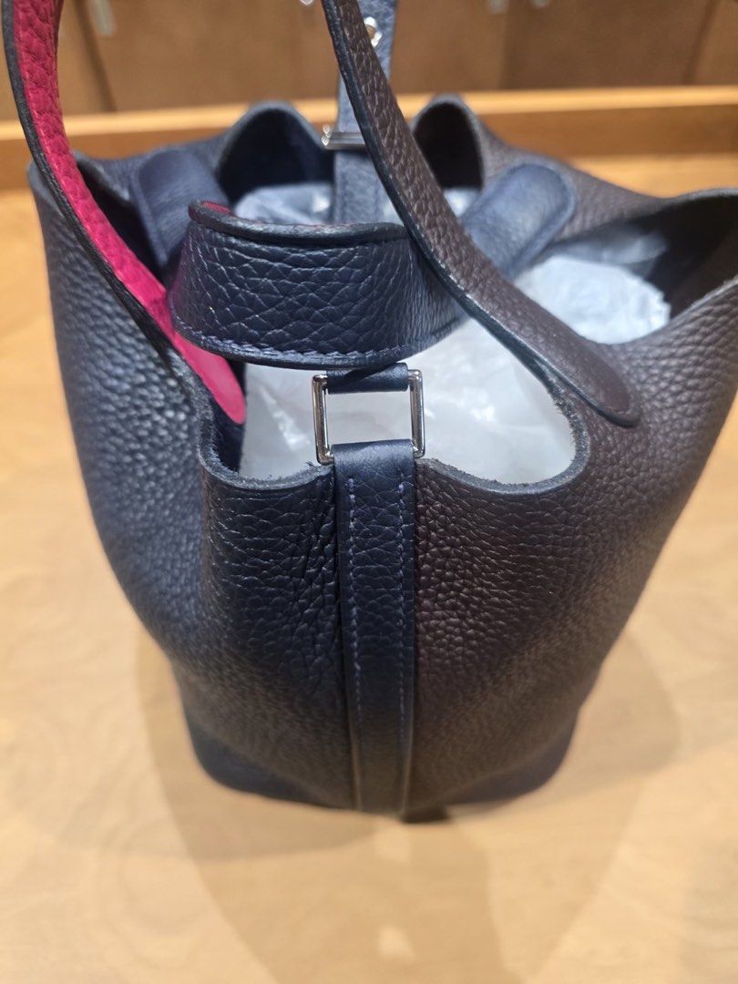 Tri Color Hermès Picotin Lock 18 (Category: Luxury Bags & Wallets) located in Marikina City. Submitted by archaicfinds (Listing ID 1447163718, Image 3). Description: - complete everything message for inquiries.