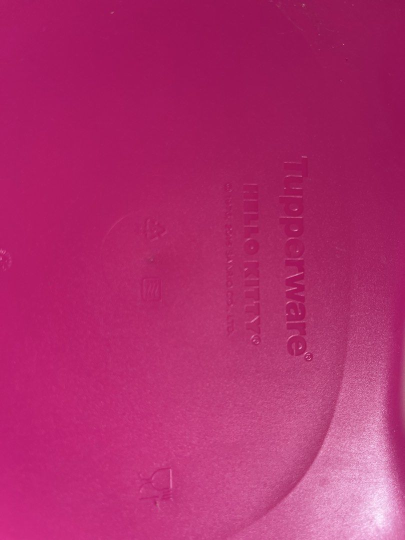 Tupperware Hello Kitty Plates (Set of 2)498308586228961281