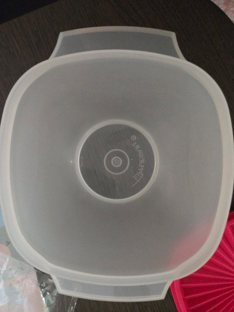 Tupperware Square Container with Red Lid498308588976230401