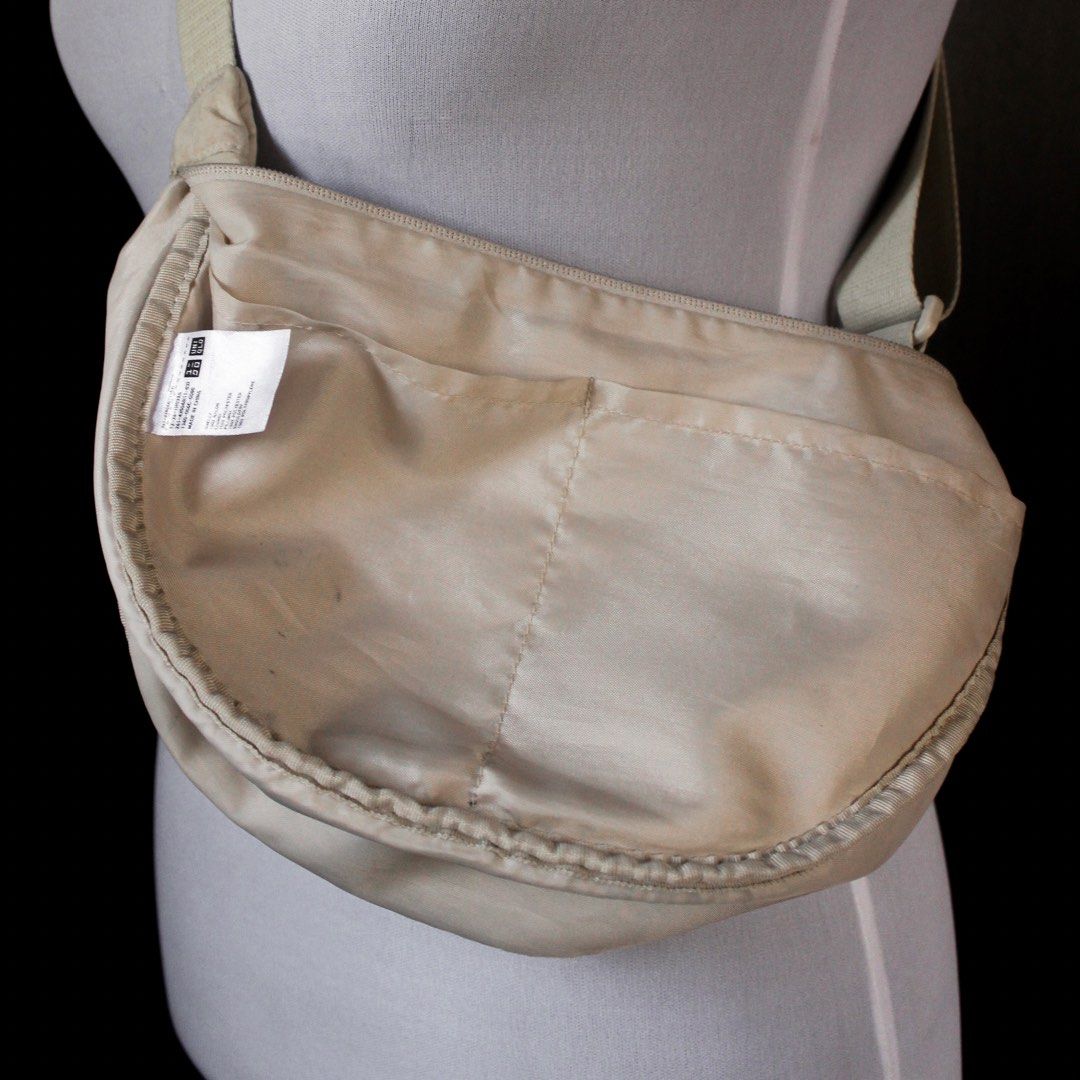 Uniqlo Beige Round Mini Shoulder Bag (Category: Cross-body Bags) located in Malvar. Submitted by shopwsf (Listing ID 1447209350, Image 2). Description: Location: Batangas Shipping: J&T, c/o buyer MOP: Gcash or Gotyme.