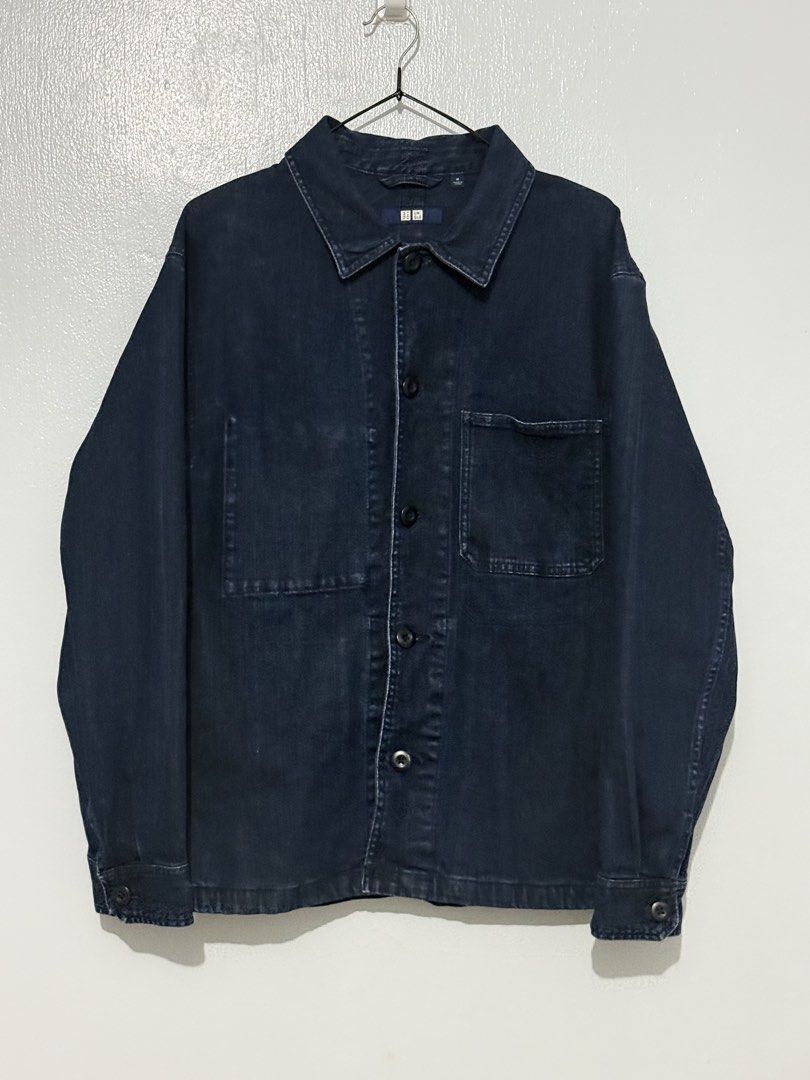 UNIQLO BRANDNEW DENIM JACKET (Category: Coats, Jackets and Outerwear) located in Quezon City. Submitted by hilligna (Listing ID 1447148231, Image 1). Description: Brandnew Uniqlo Denim Jacket Best fit! Sobrang gandang fit sa katawan Pasok sa Large at medium size. Sobrang ganda at kapal ng tela🥰 PM for interested buyer .