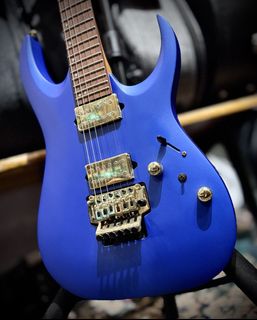 (Category: ) located in . Submitted by JamcrewMusicStudio (Listing ID 1447205189, Image 1). Description: .