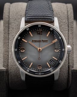 (Category: ) located in . Submitted by gdtimepieces (Listing ID 1447125779, Image 1). Description: .
