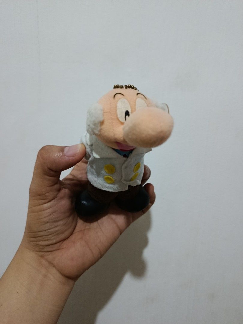 Vintage Anime Astro Boy Professor (Category: Plushies & Soft Toys) located in Dagupan City. Submitted by gentlemountain-afad44 (Listing ID 1447216839, Image 2). Description: This is a rare Astro Boy plush doll featuring Professor Ochanomizu. The doll showcases his iconic large nose and white receding hair. It measures approximately 13.5cm in height..