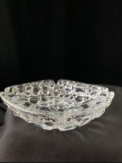 (Category: ) located in . Submitted by dillythriftstore (Listing ID 1447180580, Image 1). Description: .