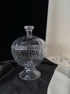 (Category: ) located in . Submitted by dillythriftstore (Listing ID 1447185336, Image 1). Description: .