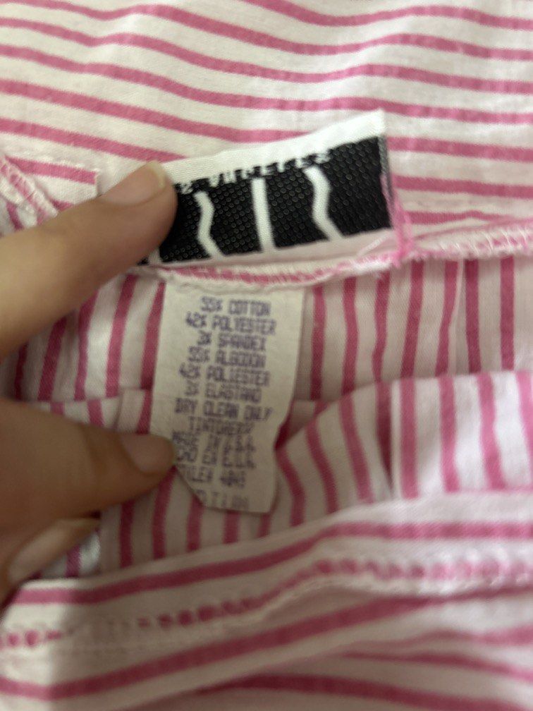White and pink stripes skirt (Category: Skirts) located in Malolos. Submitted by risen___ (Listing ID 1447155992, Image 3). Description: .
