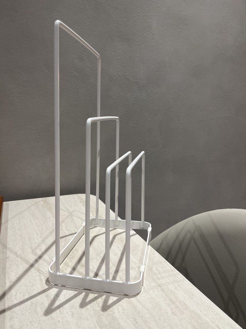 White Metal Chopping Board Rack498443221226629120