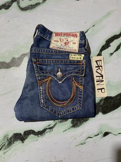 (Category: ) located in . Submitted by thriftchubs (Listing ID 1447146479, Image 1). Description: .