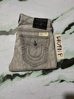 (Category: ) located in . Submitted by thriftchubs (Listing ID 1447146765, Image 1). Description: .