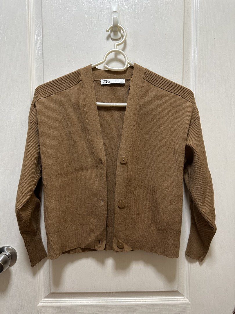 Zara brown cardigan (Category: Coats, Jackets and Outerwear) located in Quezon City. Submitted by favesforless (Listing ID 1447207216, Image 1). Description: Zara brown cardigan Used once Condition 10/10 No flaws or problems Fits XS-S.