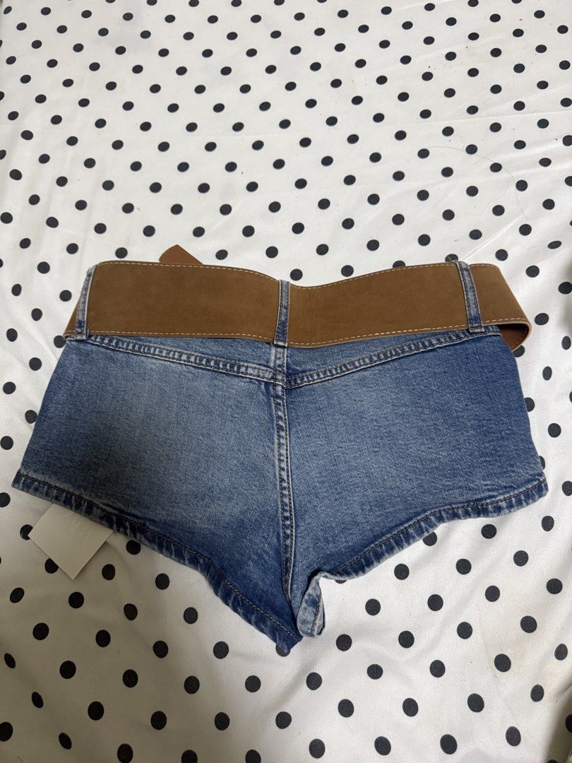 Zara Denim Micro Shorts With Belt (Category: Shorts) located in Quezon City. Submitted by buhbyestuff (Listing ID 1447111536, Image 2). Description: Rfs: cant exchange cus i lost the receipt too small for me.