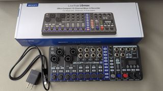 （分類：）位於 。 由 tablemusicstudio 提交（商品編號 1447136584，圖片 1）。簡介： 。