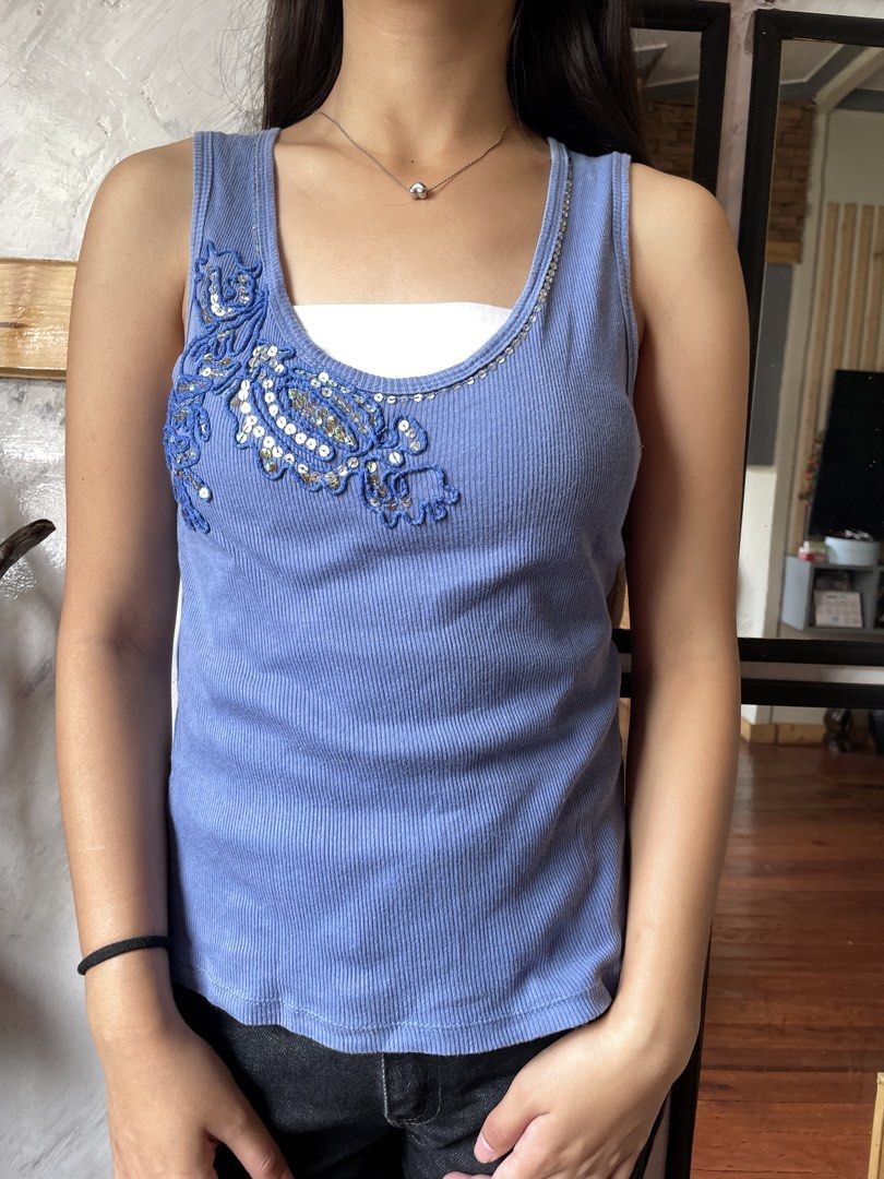 100 EACH (Category: Others Tops) located in Baguio. Submitted by chronicles_cache (Listing ID 1450847515, Image 2). Description: SEND A SCREENSHOT OF A CHOSEN TOP.