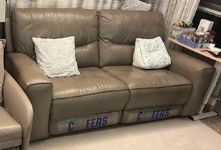 （分類：）位於 。 由 cheaper_sells 提交（商品編號 1450861307，圖片 1）。簡介： 。