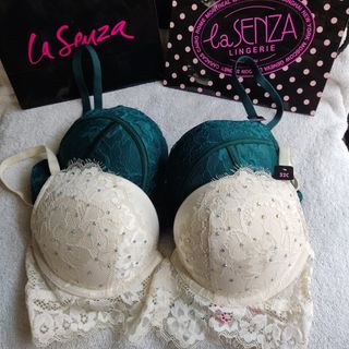 (Category: ) located in . Submitted by jlo.lasenza (Listing ID 1450760453, Image 1). Description: .